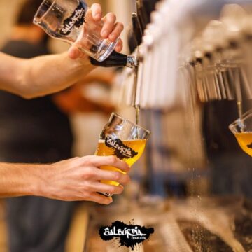 Balbúrdia adere ao Dia Livre de Impostos e reduz valor do chope Pilsen para R$10,46