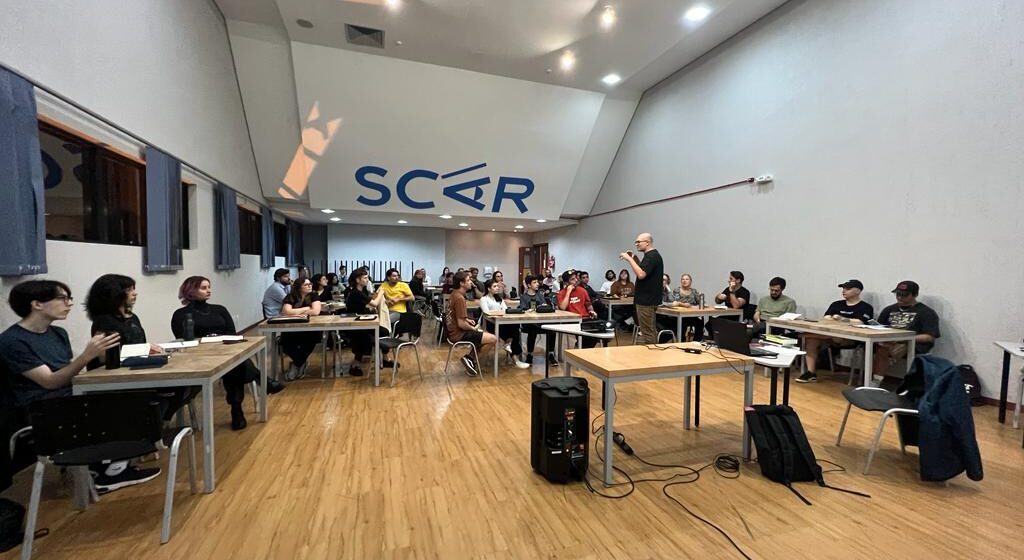 Imersão gratuita para roteiristas de cinema realizada em Bombinhas está com inscrições abertas