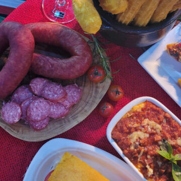 Linguiça Blumenau está presente em clássicos da culinária italiana na 30ª Festitália