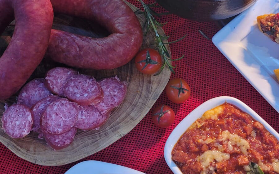 Linguiça Blumenau está presente em clássicos da culinária italiana na 30ª Festitália