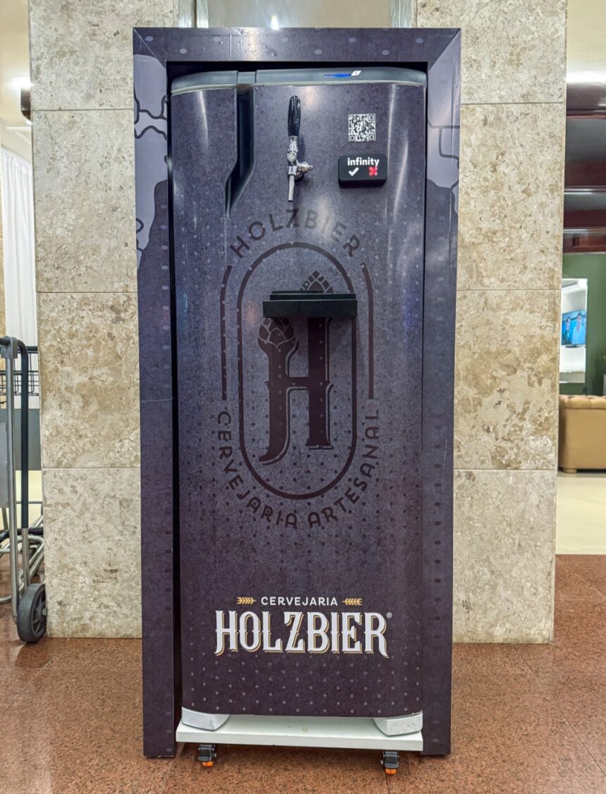 Hotel em Blumenau terá chopeira em recepção para celebrar a proximidade da Oktoberfest 2025