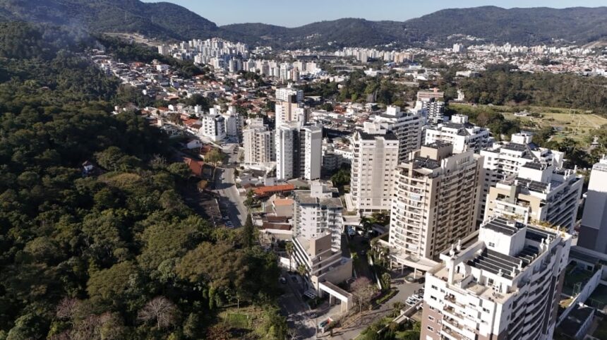 Florianópolis em Alta: Empreendimentos de Luxo Valorizam a Ilha e Atraem Investidores