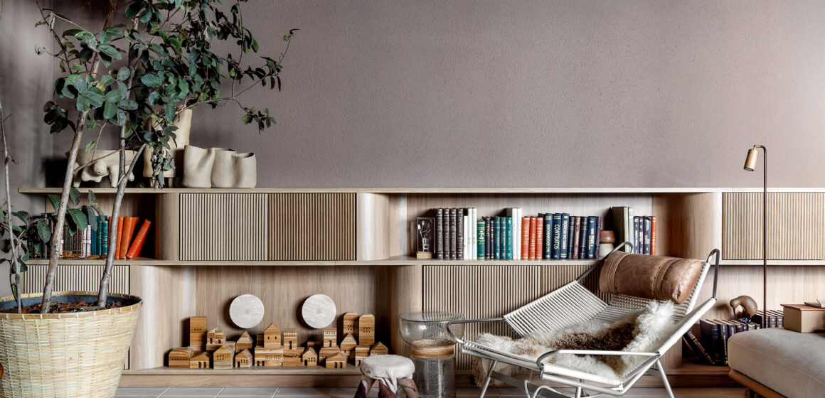 Livings traduzem o modo de viver contemporâneo na CASACOR SC, em Itapema