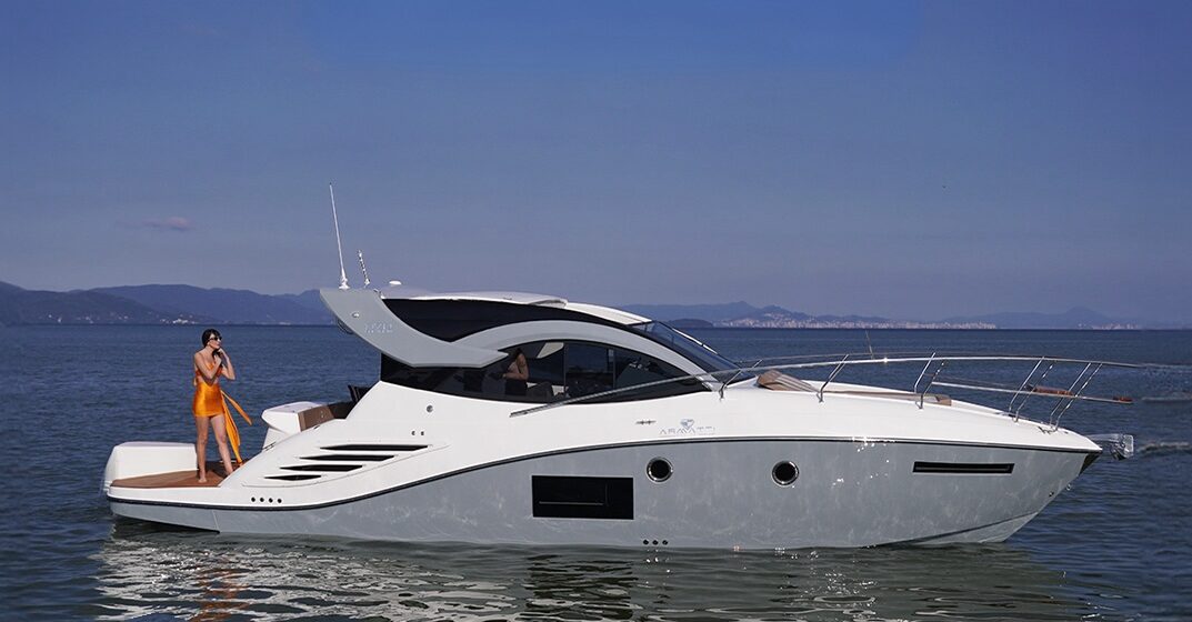 Conheça a Armatti 370 Solarium, destaque do Marina Itajaí Boat Show