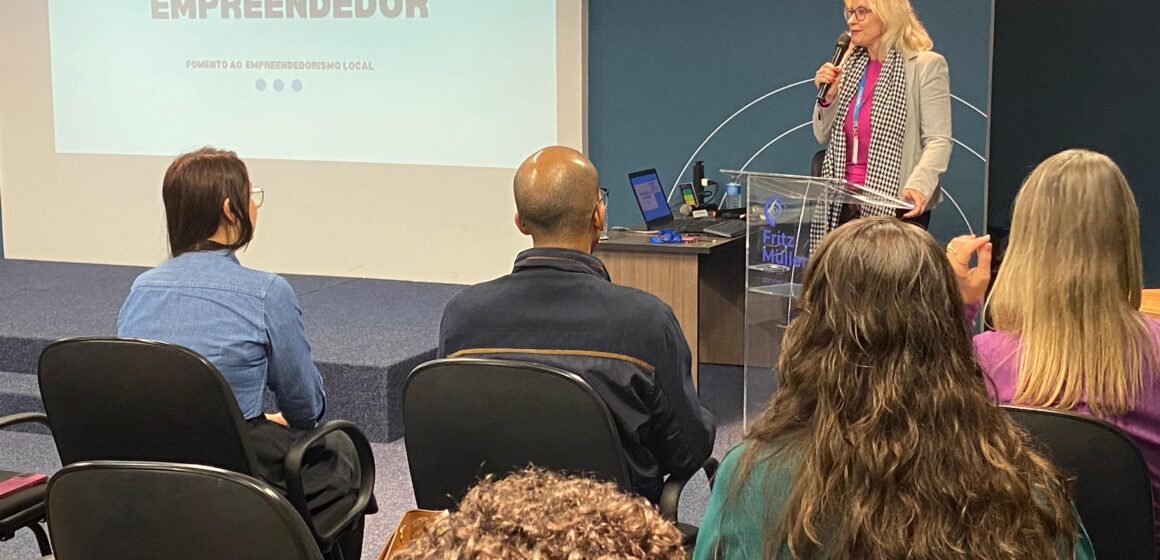 Espaço Empreendedor é inaugurado em Blumenau