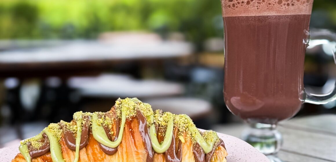 Cafeteria em SC cria croissant sabor “chocolate de Dubai”