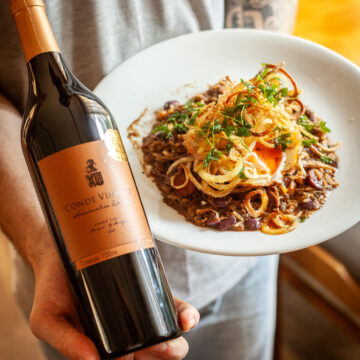 Decanter Blumenau promove experiência com vinhos e sabores de Portugal