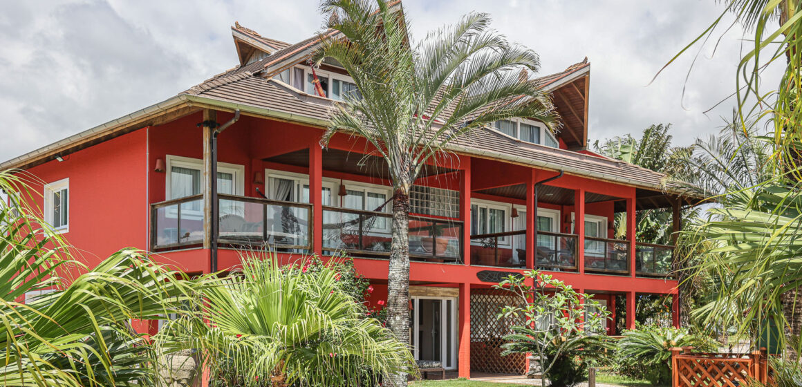 Hospedar-se durante a semana na Pousada Estaleiro Guest House em Balneário Camboriú (SC) garante benefícios exclusivos