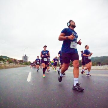 Itajaí se prepara para transformar passos em esperança com a Corrida do Bem do SESI/SC