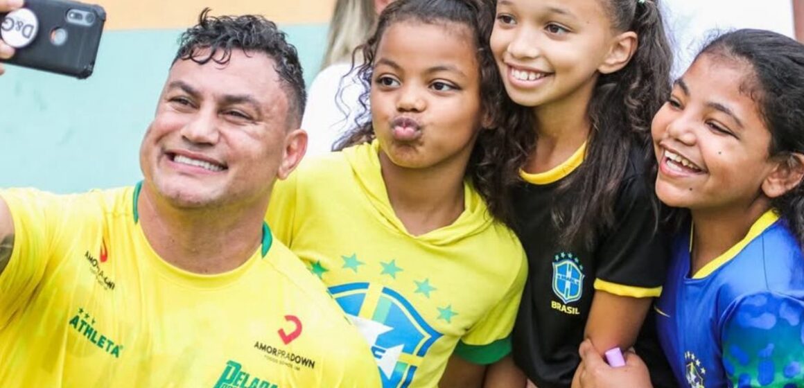 Romário e Popó se enfrentam em jogo beneficente em Itapema