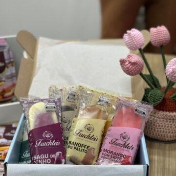 A Fruchteis, de Camboriú, apresenta a doçura da tradição reinventada em sobremesas no palito que encantam gerações