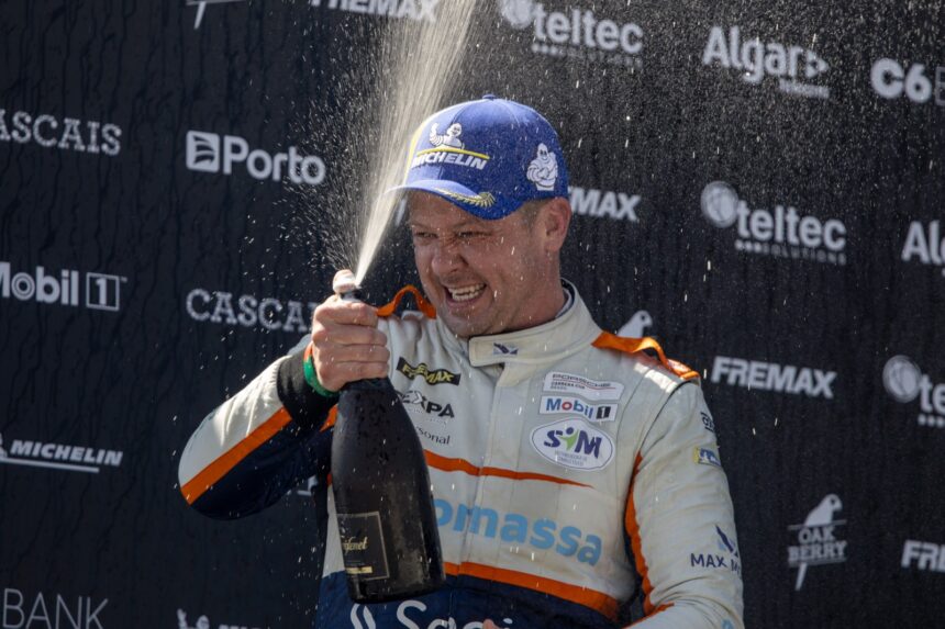 Cristian Mohr conquista primeiro pódio na Carrera Cup