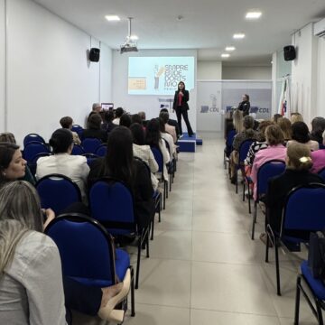 Presidente do Grupo J.A. Russi palestra sobre os desafios do empreendedorismo feminino