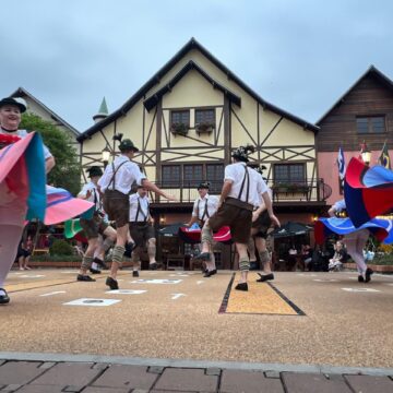 Alles Fest tem música típica e dança no Alles Park