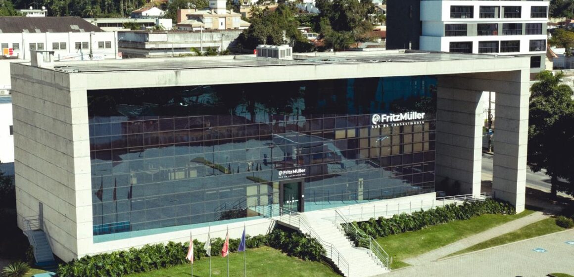 Felicidade no trabalho será tema de evento gratuito em Blumenau