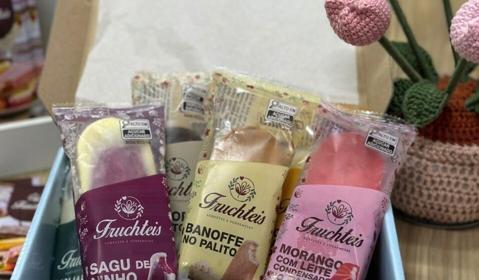 A Fruchteis, de Camboriú, apresenta a doçura da tradição reinventada em sobremesas no palito que encantam gerações