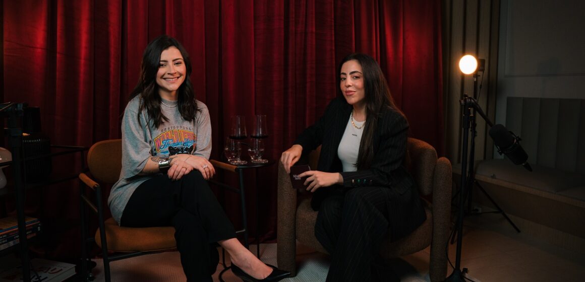 Podcast “Behind Brands” estreia com foco nos bastidores de marcas e negócios inspiradores