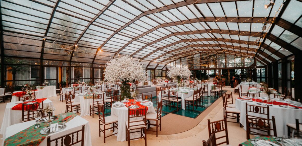 Um Natal Tropical e Mágico à Beira-Mar na Pousada Estaleiro Guest House