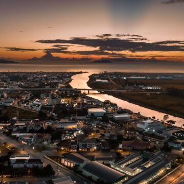 Veja Negócios destaca lançamento do Rio Parque, novo bairro planejado de Tijucas