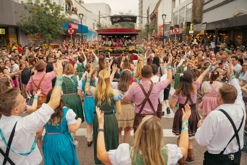 Karsten celebra tradição e inovação na 40ª edição da Oktoberfest Blumenau