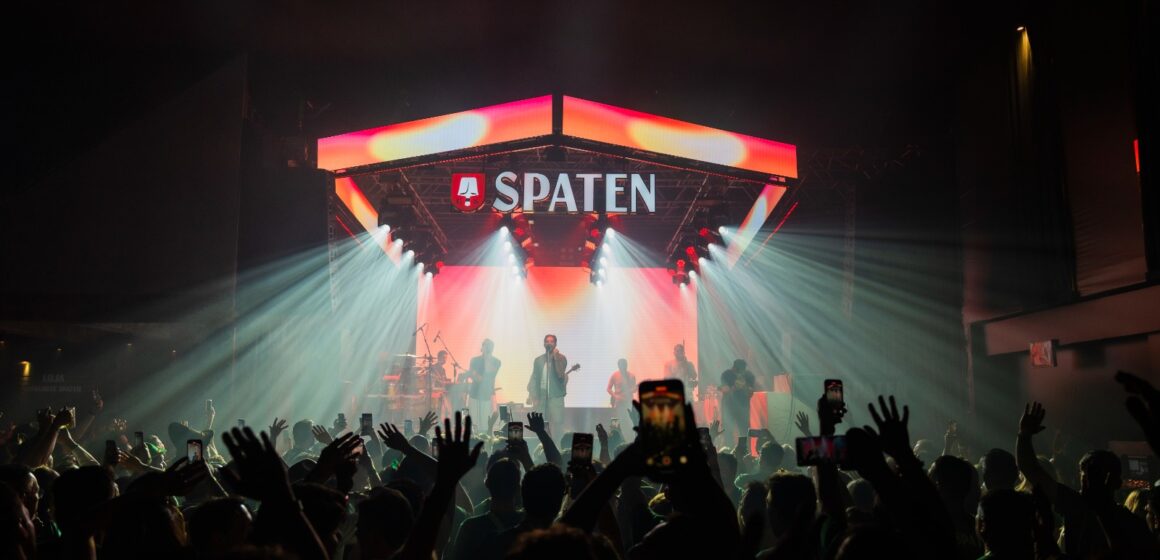 Camarote Spaten estreia com Banda Eva