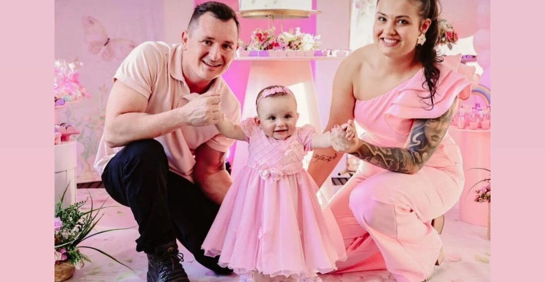 BEBÊS PREMATUROS-“TIVE DUAS GESTAÇÕES DE PREMATUROS E MEUS FILHOS SOBREVIVERAM. ELES SÃO OS MEUS MILAGRES”, CONTA A MÃE DO NATAN E DA MARIA JULIA