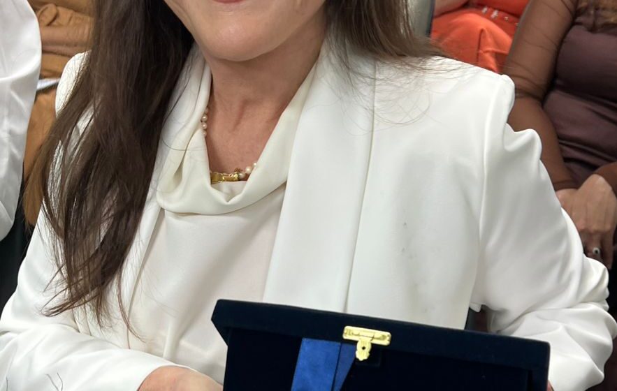 Dra. Nádia De Marco Sandrin recebe homenagem na Cãmara de Vereadores de Chapecó