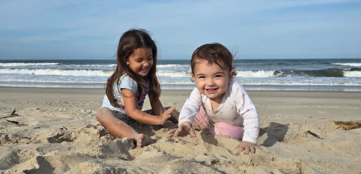 CUIDADOS COM A PELE COMEÇAM AINDA NA INFÂNCIA