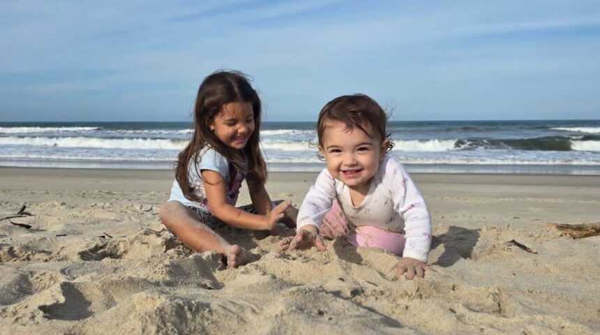 CUIDADOS COM A PELE COMEÇAM AINDA NA INFÂNCIA