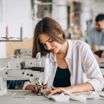 EMPRESAS DEVEM APOSTAR EM ERGONOMIA E ESTIMULAR PRÁTICA DE ATIVIDADES FÍSICAS PARA PREVENIR AS LER/DORT NOS AMBIENTES DE TRABALHO