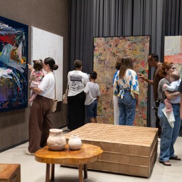 Blumenau recebe a exposição Fértil, do artista catarinense Diego dos Santos