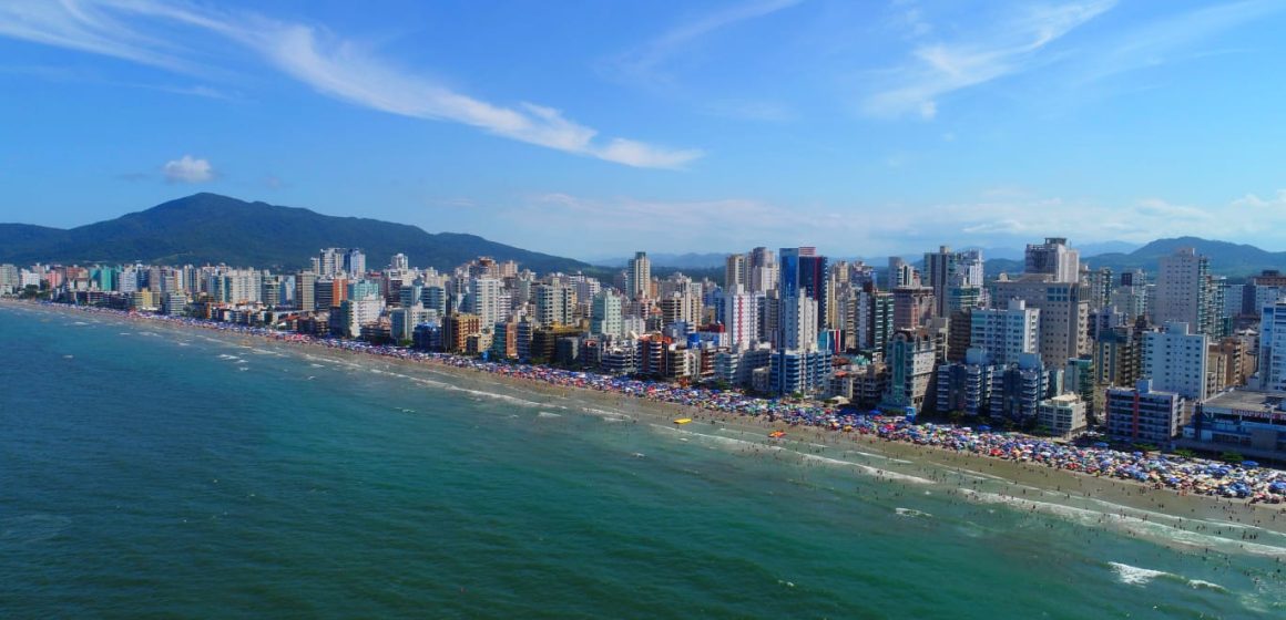 Alargamento da Meia Praia avança em Itapema