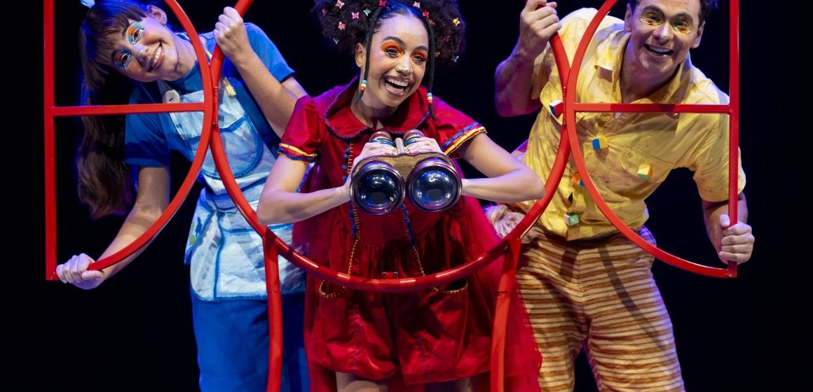 Ministério da Cultura e BB Seguros apresentam temporada do espetáculo teatral “Da Janela”, em Florianópolis